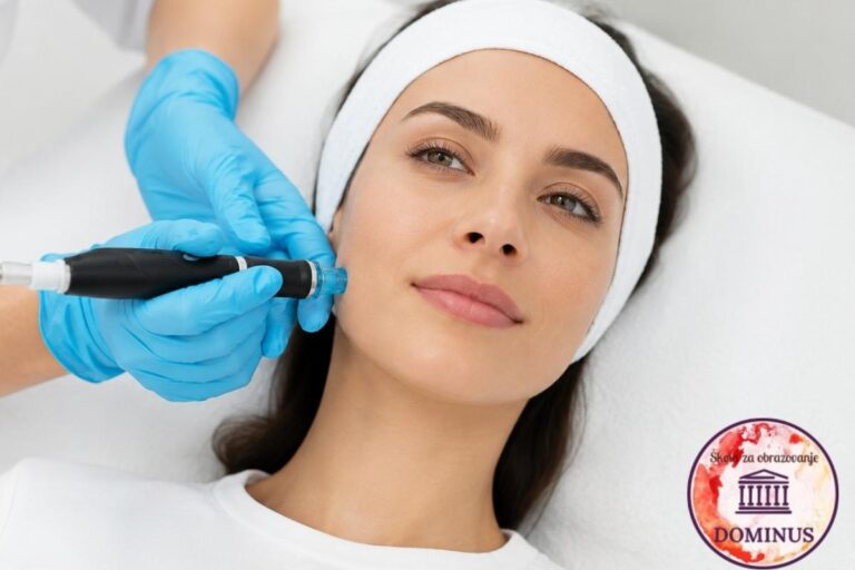 djevojka na Hydrafacial tretmanu lica